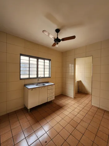Alugar Apartamento / Padr&atilde;o em S&atilde;o Jos&eacute; do Rio Preto R$ 970,00 - Foto 3