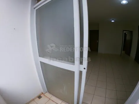 Alugar Apartamento / Padr&atilde;o em S&atilde;o Jos&eacute; do Rio Preto R$ 1.300,00 - Foto 6