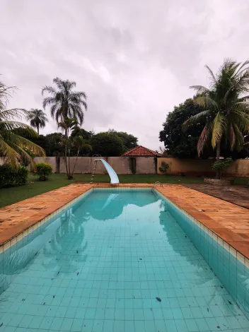 Casa / Condom&iacute;nio em Guapia&ccedil;u 