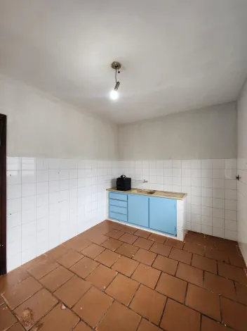 Alugar Casa / Condom&iacute;nio em Guapia&ccedil;u R$ 1.800,00 - Foto 5