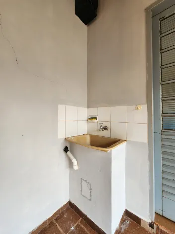 Alugar Casa / Condom&iacute;nio em Guapia&ccedil;u R$ 1.800,00 - Foto 12