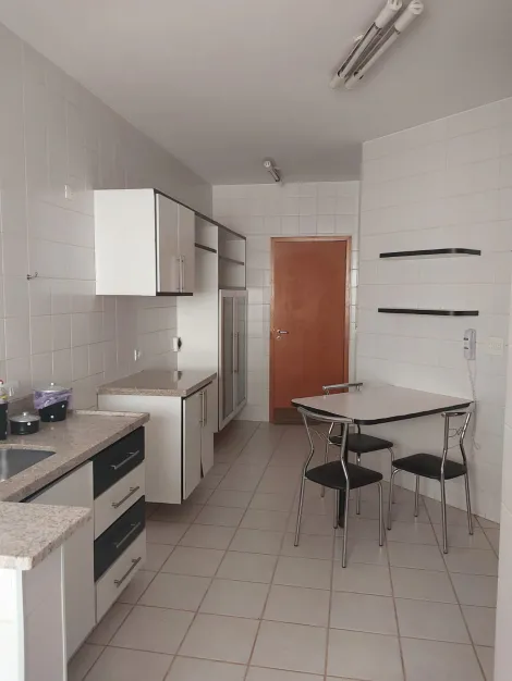 Alugar Apartamento / Padr&atilde;o em S&atilde;o Jos&eacute; do Rio Preto R$ 2.200,00 - Foto 13