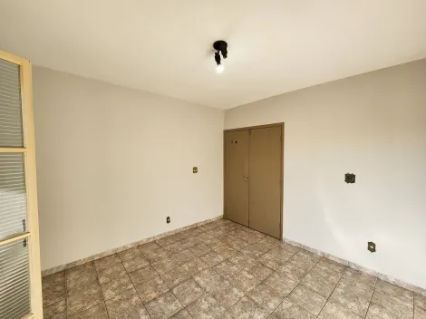 Alugar Casa / Padr&atilde;o em S&atilde;o Jos&eacute; do Rio Preto R$ 1.400,00 - Foto 8