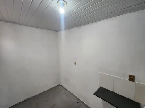 Alugar Casa / Padr&atilde;o em S&atilde;o Jos&eacute; do Rio Preto R$ 600,00 - Foto 3