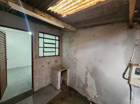 Alugar Casa / Padr&atilde;o em S&atilde;o Jos&eacute; do Rio Preto R$ 600,00 - Foto 4