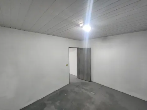 Alugar Casa / Padr&atilde;o em S&atilde;o Jos&eacute; do Rio Preto R$ 600,00 - Foto 9