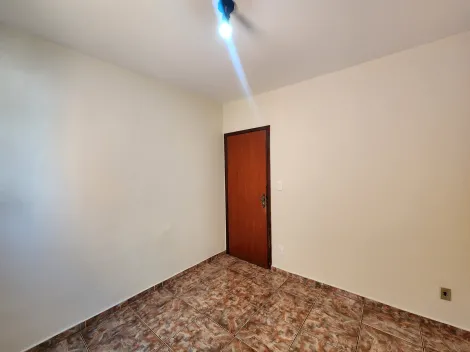 Alugar Casa / Padr&atilde;o em S&atilde;o Jos&eacute; do Rio Preto R$ 2.500,00 - Foto 9