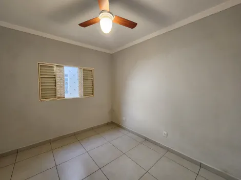 Alugar Casa / Padr&atilde;o em S&atilde;o Jos&eacute; do Rio Preto R$ 3.700,00 - Foto 12