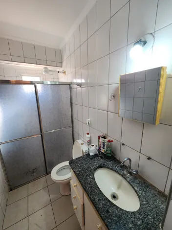 Alugar Apartamento / Padr&atilde;o em S&atilde;o Jos&eacute; do Rio Preto R$ 1.300,00 - Foto 9