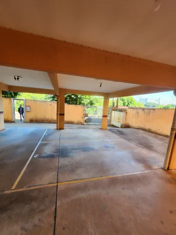 Alugar Apartamento / Padr&atilde;o em S&atilde;o Jos&eacute; do Rio Preto R$ 1.300,00 - Foto 13