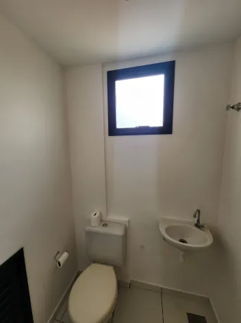 Alugar Comercial / Sala em S&atilde;o Jos&eacute; do Rio Preto R$ 900,00 - Foto 4