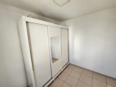 Alugar Apartamento / Padr&atilde;o em S&atilde;o Jos&eacute; do Rio Preto R$ 800,00 - Foto 9