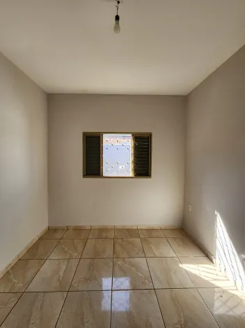 Alugar Casa / Padr&atilde;o em S&atilde;o Jos&eacute; do Rio Preto R$ 1.500,00 - Foto 8
