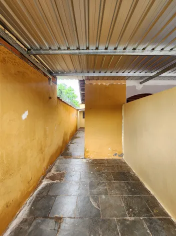 Alugar Casa / Padr&atilde;o em S&atilde;o Jos&eacute; do Rio Preto. apenas R$ 800,00