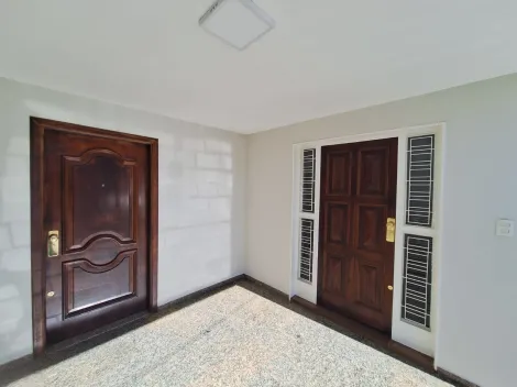 Alugar Casa / Padr&atilde;o em S&atilde;o Jos&eacute; do Rio Preto. apenas R$ 3.800,00