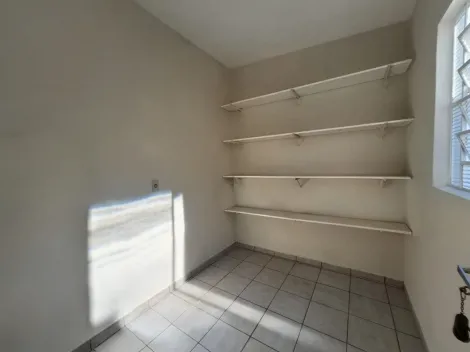 Alugar Casa / Padr&atilde;o em S&atilde;o Jos&eacute; do Rio Preto R$ 3.800,00 - Foto 27