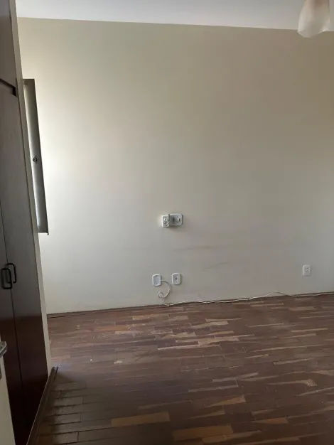 Alugar Apartamento / Padr&atilde;o em S&atilde;o Jos&eacute; do Rio Preto R$ 1.500,00 - Foto 16