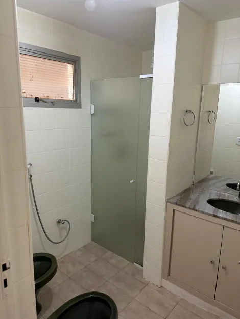 Alugar Apartamento / Padr&atilde;o em S&atilde;o Jos&eacute; do Rio Preto R$ 1.500,00 - Foto 17