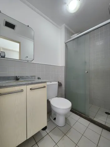 Alugar Apartamento / Padr&atilde;o em S&atilde;o Jos&eacute; do Rio Preto R$ 1.800,00 - Foto 12