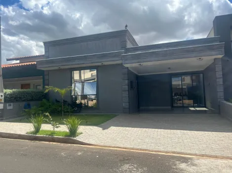 Alugar Casa / Condom&iacute;nio em S&atilde;o Jos&eacute; do Rio Preto. apenas R$ 5.500,00