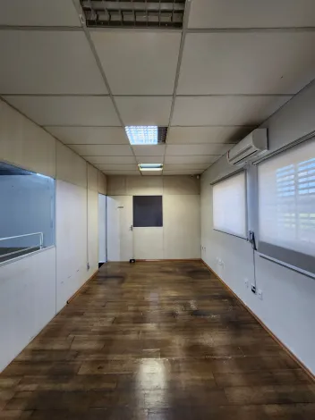 Alugar Comercial / Sal&atilde;o em S&atilde;o Jos&eacute; do Rio Preto R$ 11.000,00 - Foto 16