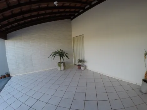 Comprar Casa / Padr&atilde;o em S&atilde;o Jos&eacute; do Rio Preto R$ 550.000,00 - Foto 4