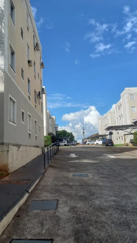 Comprar Apartamento / Padr&atilde;o em S&atilde;o Jos&eacute; do Rio Preto R$ 147.000,00 - Foto 2