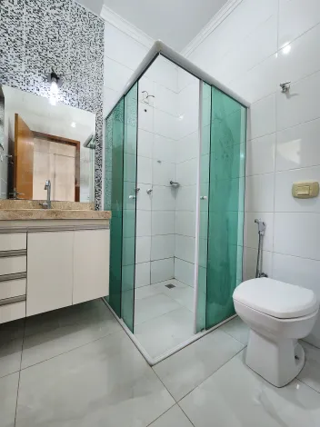 Alugar Casa / Padr&atilde;o em S&atilde;o Jos&eacute; do Rio Preto R$ 3.000,00 - Foto 6