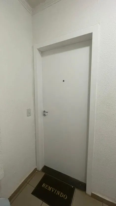 Alugar Apartamento / Padr&atilde;o em S&atilde;o Jos&eacute; do Rio Preto. apenas R$ 750,00