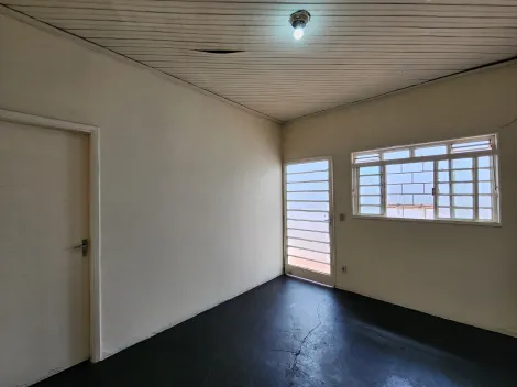 Alugar Casa / Padr&atilde;o em S&atilde;o Jos&eacute; do Rio Preto R$ 650,00 - Foto 2