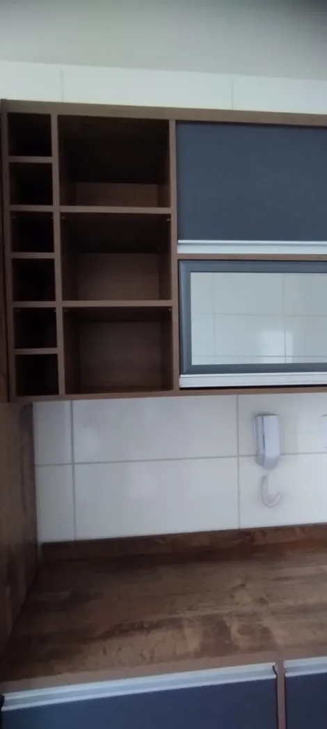 Alugar Apartamento / Padr&atilde;o em S&atilde;o Jos&eacute; do Rio Preto R$ 1.400,00 - Foto 2