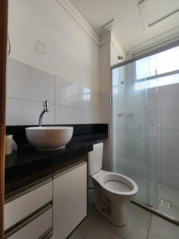Alugar Apartamento / Padr&atilde;o em S&atilde;o Jos&eacute; do Rio Preto R$ 750,00 - Foto 7
