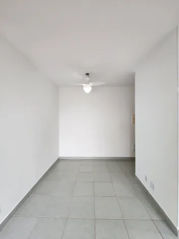 Alugar Apartamento / Padr&atilde;o em S&atilde;o Jos&eacute; do Rio Preto R$ 1.500,00 - Foto 4
