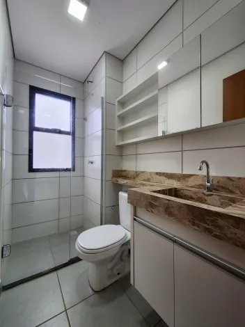Alugar Apartamento / Padr&atilde;o em S&atilde;o Jos&eacute; do Rio Preto R$ 1.500,00 - Foto 10