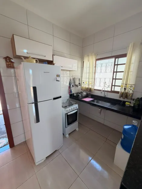 Comprar Casa / Padr&atilde;o em S&atilde;o Jos&eacute; do Rio Preto R$ 320.000,00 - Foto 2