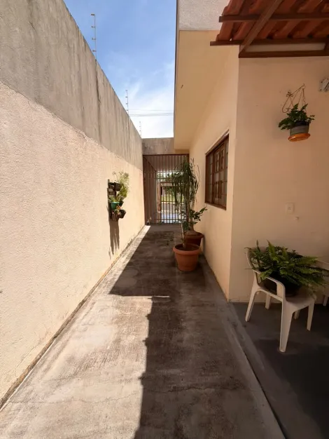 Comprar Casa / Padr&atilde;o em S&atilde;o Jos&eacute; do Rio Preto R$ 320.000,00 - Foto 18