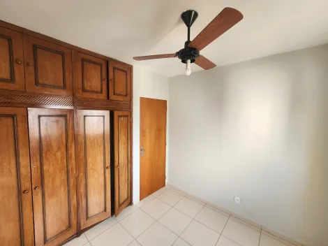 Alugar Apartamento / Padr&atilde;o em S&atilde;o Jos&eacute; do Rio Preto R$ 1.700,00 - Foto 11
