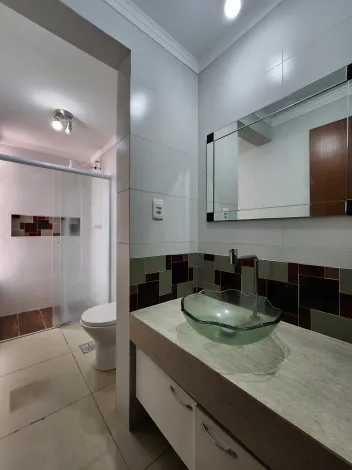 Alugar Apartamento / Padr&atilde;o em S&atilde;o Jos&eacute; do Rio Preto R$ 2.500,00 - Foto 14