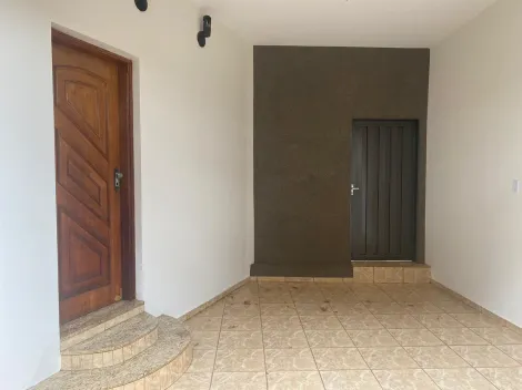 Alugar Casa / Sobrado em Bady Bassitt R$ 2.300,00 - Foto 6