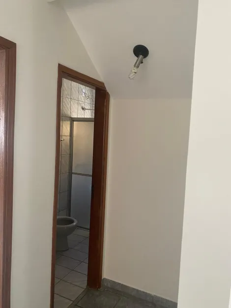 Alugar Casa / Sobrado em Bady Bassitt R$ 2.300,00 - Foto 18