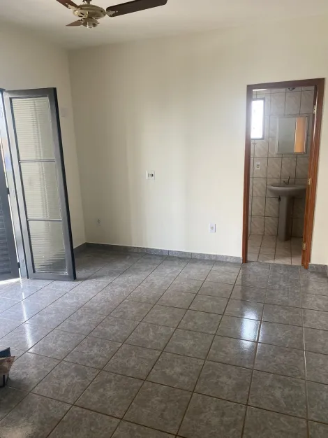Alugar Casa / Sobrado em Bady Bassitt R$ 2.300,00 - Foto 21