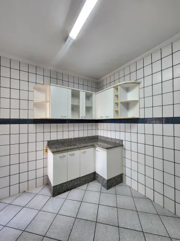 Alugar Apartamento / Padr&atilde;o em S&atilde;o Jos&eacute; do Rio Preto R$ 1.200,00 - Foto 5