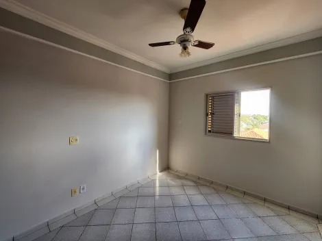 Alugar Apartamento / Padr&atilde;o em S&atilde;o Jos&eacute; do Rio Preto R$ 1.200,00 - Foto 9