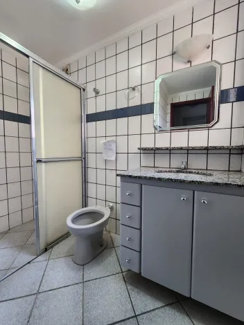 Alugar Apartamento / Padr&atilde;o em S&atilde;o Jos&eacute; do Rio Preto R$ 1.200,00 - Foto 11