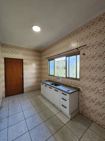 Alugar Casa / Padr&atilde;o em S&atilde;o Jos&eacute; do Rio Preto R$ 3.000,00 - Foto 7