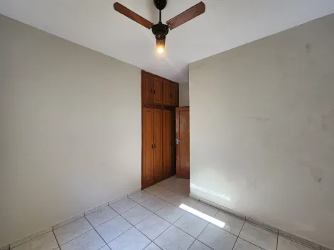 Alugar Casa / Padr&atilde;o em S&atilde;o Jos&eacute; do Rio Preto R$ 3.000,00 - Foto 12