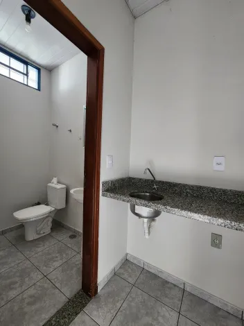 Alugar Comercial / Sala em S&atilde;o Jos&eacute; do Rio Preto R$ 800,00 - Foto 5