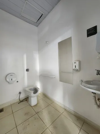 Alugar Comercial / Sal&atilde;o em S&atilde;o Jos&eacute; do Rio Preto R$ 15.000,00 - Foto 11