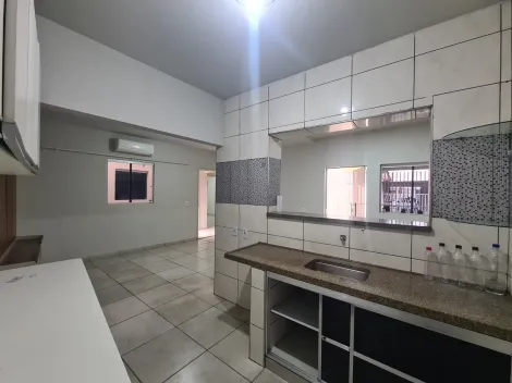 Alugar Casa / Padr&atilde;o em S&atilde;o Jos&eacute; do Rio Preto R$ 2.000,00 - Foto 6