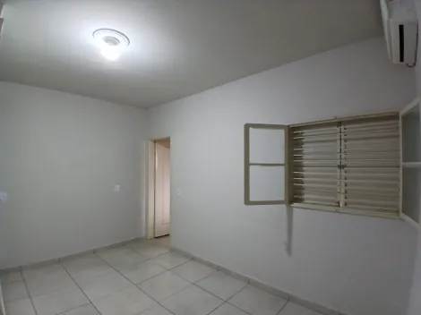 Alugar Casa / Padr&atilde;o em S&atilde;o Jos&eacute; do Rio Preto R$ 2.000,00 - Foto 14